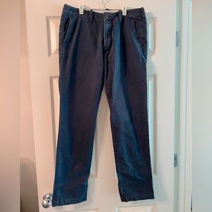 Hollister button up chino in navy 34x32